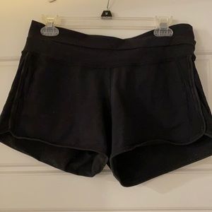 Black Size 6 Lululemon Shorts